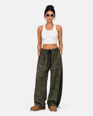 Unisex Camo Wide Leg Sweatpants