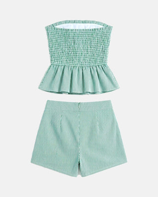 The Ruffle Set