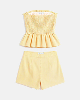 The Ruffle Set